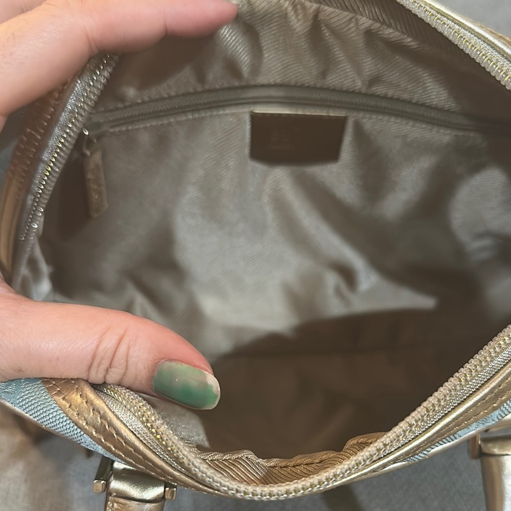 Gucci bag - Picture 12 of 17